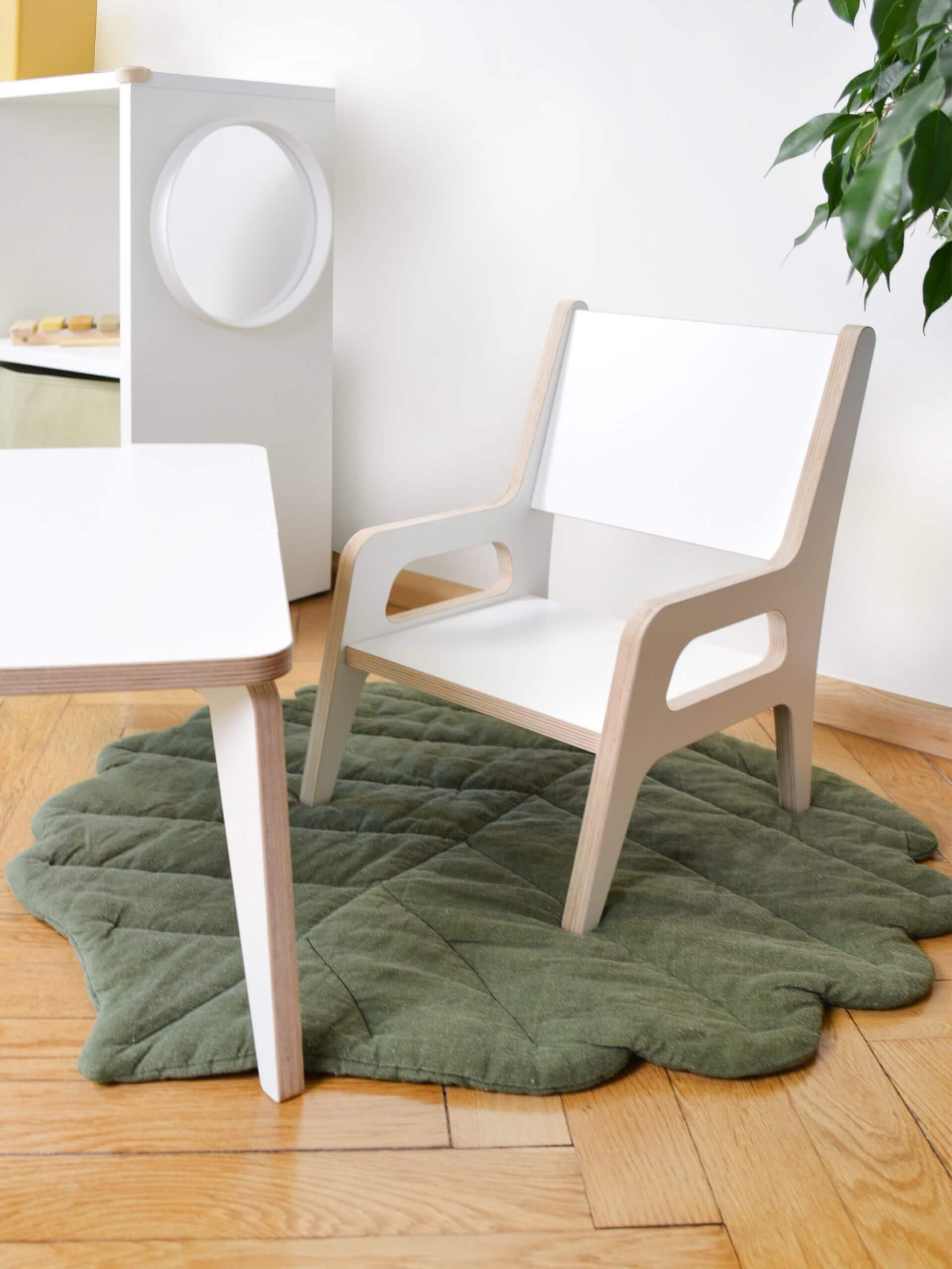 Chair_w_armrests (5)